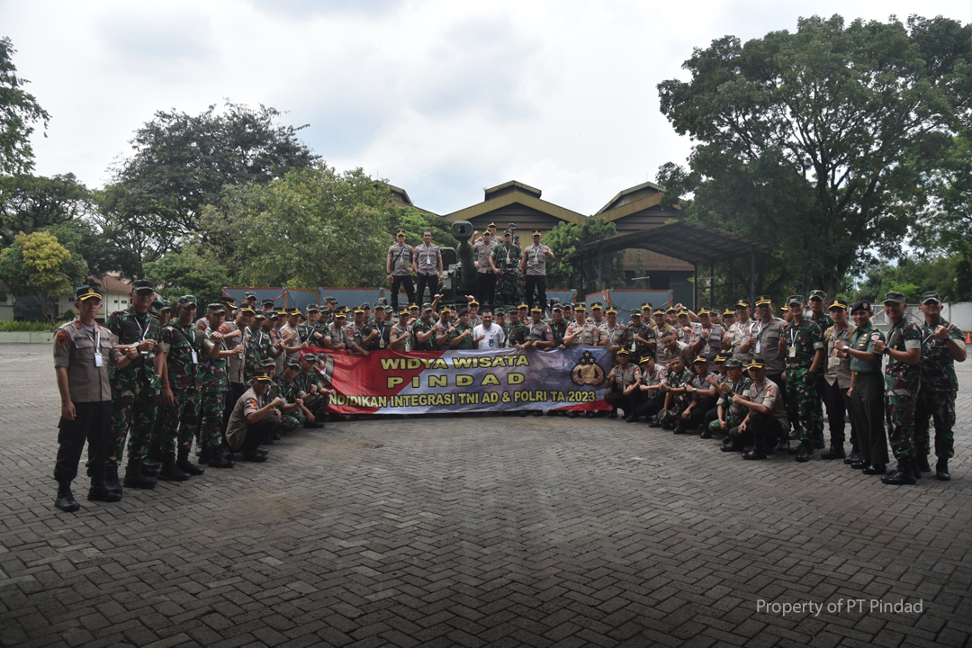 PT PINDAD Terima Kunjungan DIKLAPA II TNI AD dan Sespimma Polri TA 2023 
