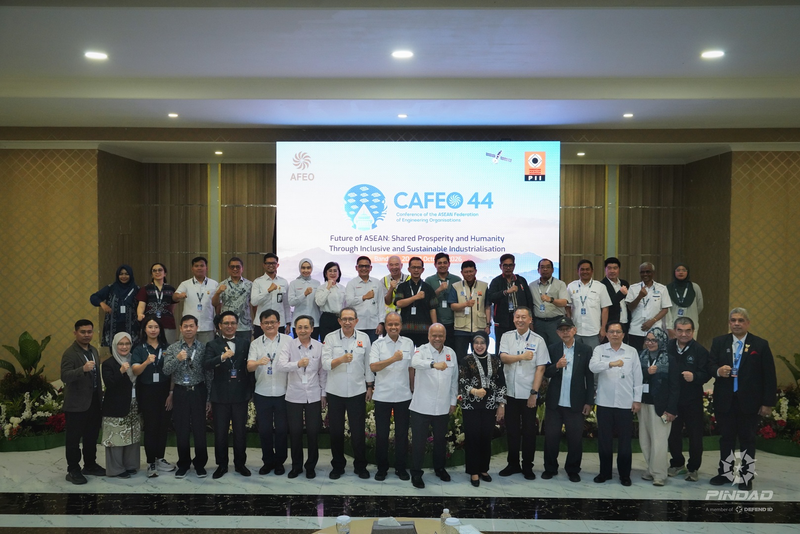 Direktur Utama Pindad Sambut Delegasi CAFEO, Perkuat Kolaborasi Insinyur Regional ASEAN