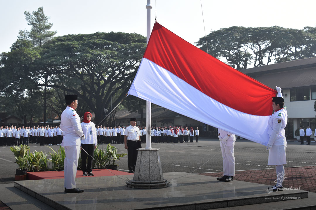 PT Pindad Laksanakan Upacara Bendera Memperingati Hari Sumpah Pemuda Ke-95 Di Bandung & Turen