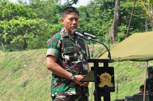 Lomba Tembak Pistol Eksekutif: Silaturahmi Menyambut HUT Kodiklat TNI AD Ke-21