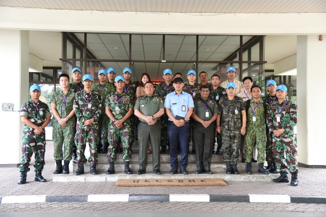 Perwira Muda ASEAN Kunjungi PT Pindad (Persero)