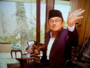 Genap Berusia 30 Tahun, Habibie Ingin Pindad Seperti Nokia