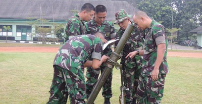 Partisipasi PT Pindad (Persero) di Rabinniscab 2013
 
 