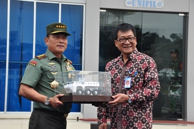 Serah Terima 24 Unit Anoa Kepada Mabes TNI